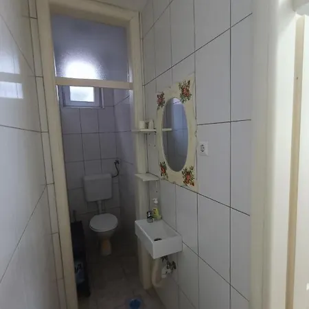 Apartment Lakic *